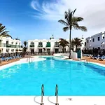 Home2book Charming La Casita, Pool